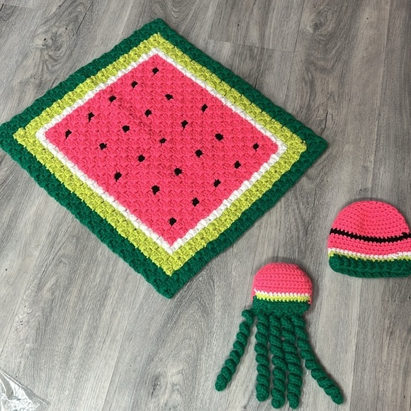 Handmade, baby,  watermelon photo shoot set - Picture 6 of 7